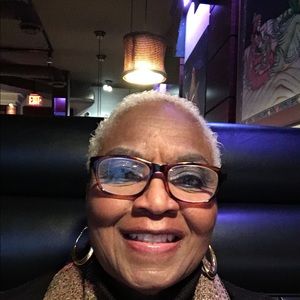 Meet your Posher, Phyllis